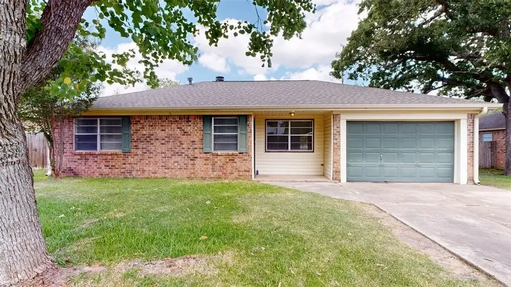 1107 Braeswood Drive, Bryan