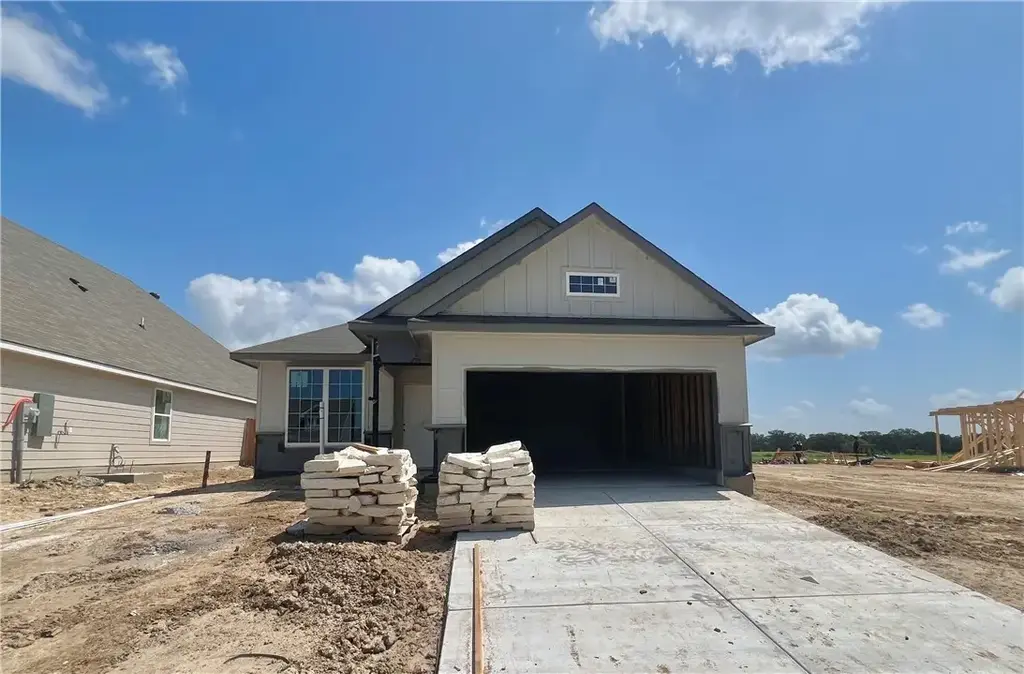 1966 Cambria Drive, Bryan