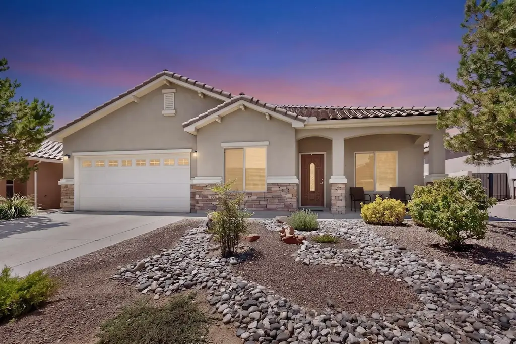 923 Evening Primrose Lane, Bernalillo