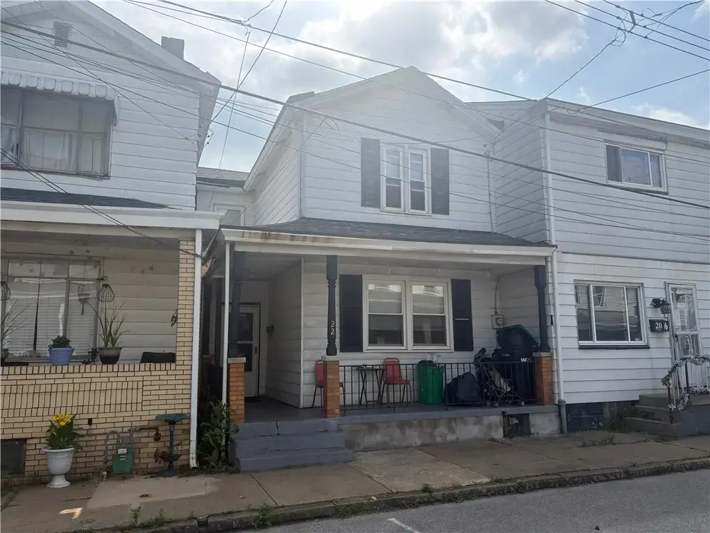 22 4th Street , Sharpsburg