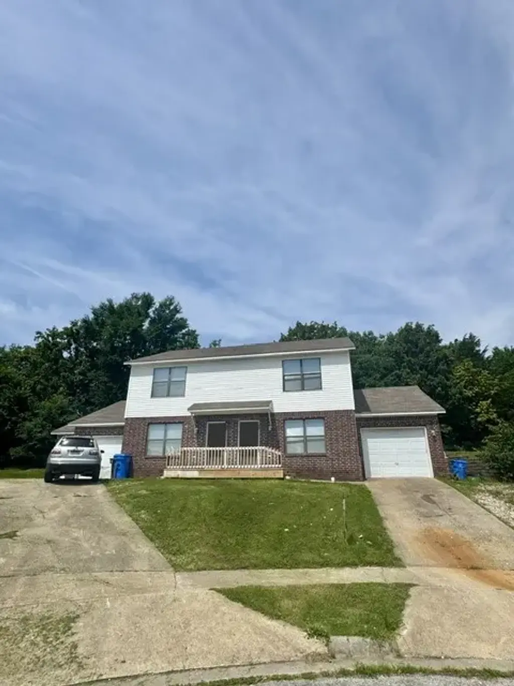 808 S Green Point Trace, Fayetteville