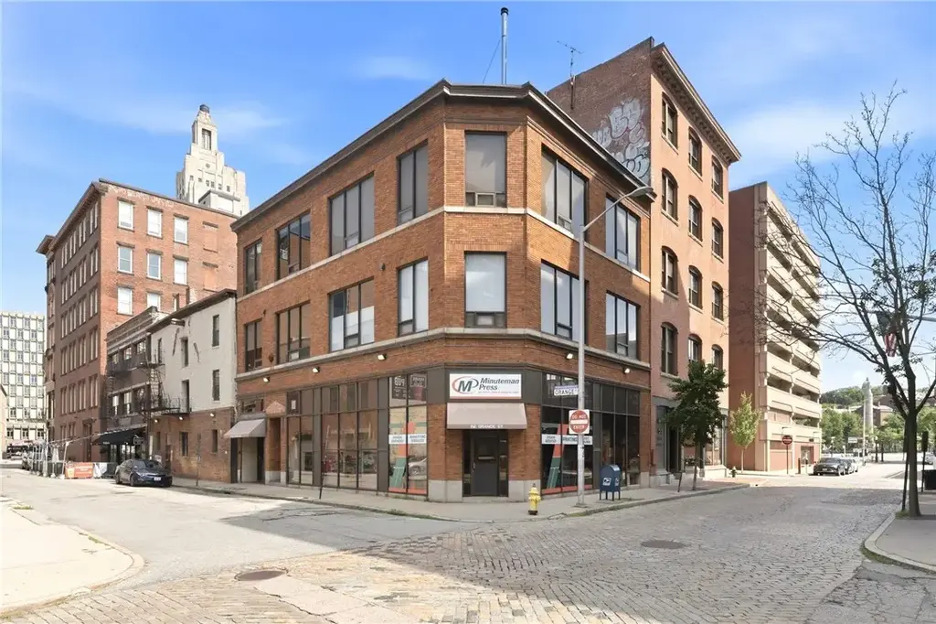 82 Orange St # 3b, Providence