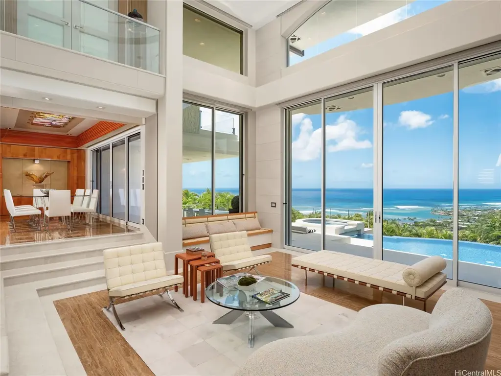 360 Puuikena Drive, Honolulu