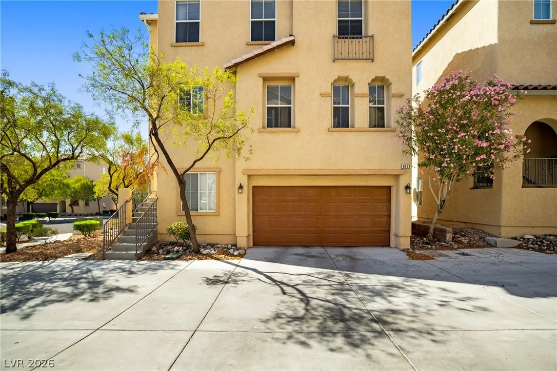8933 Jamie Lee Avenue, Las Vegas