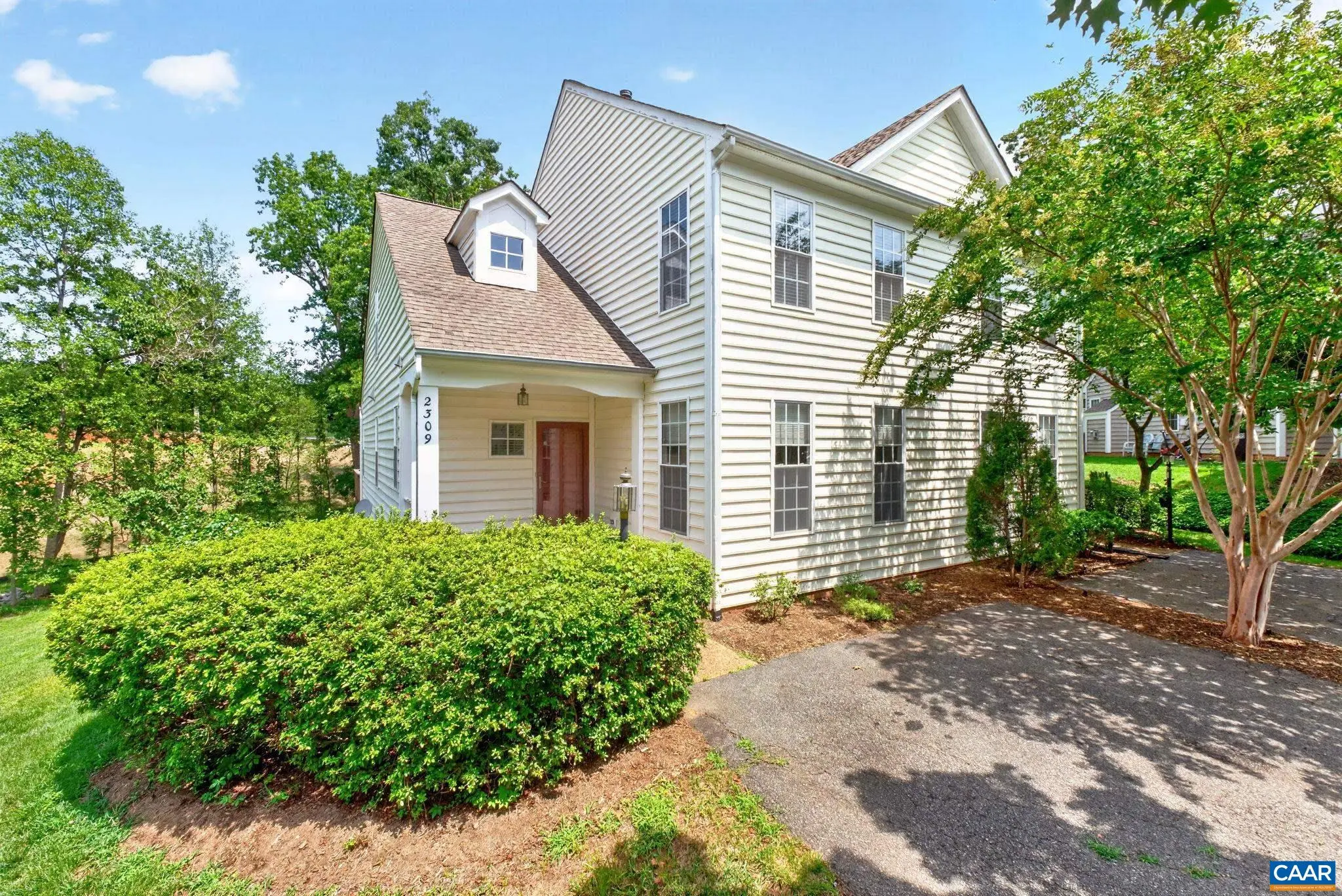 2309 Ravenswood Ct, Charlottesville