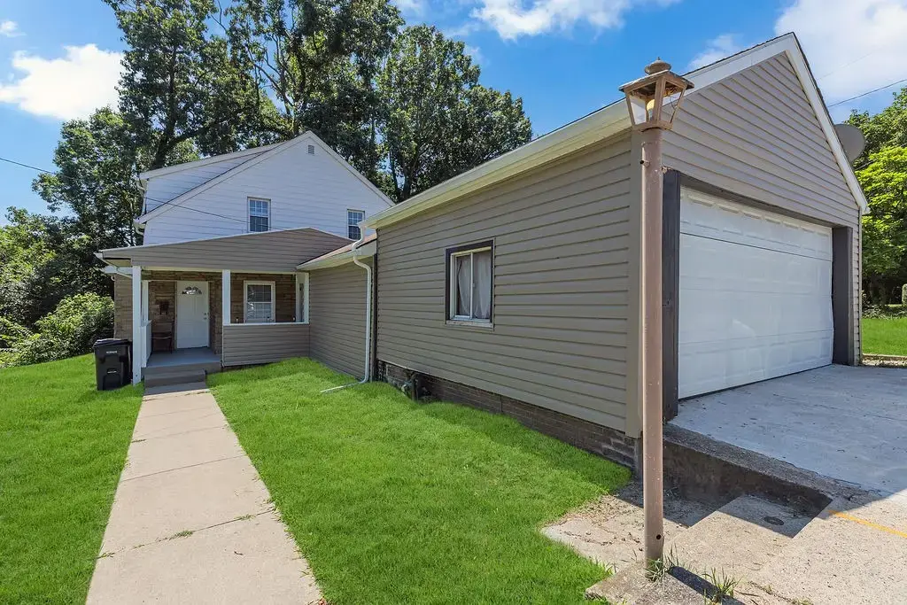 1609 Jackson Street, Aliquippa