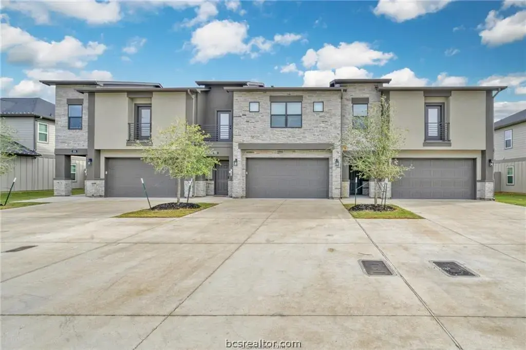 535 Momma Bear Drive, College Station