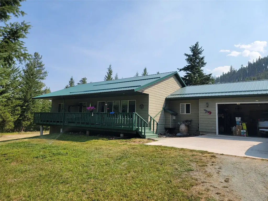 729 Sunrise Creek Road, Superior