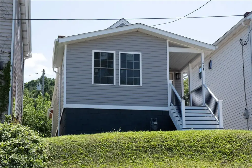 634 6th Avenue, Coraopolis