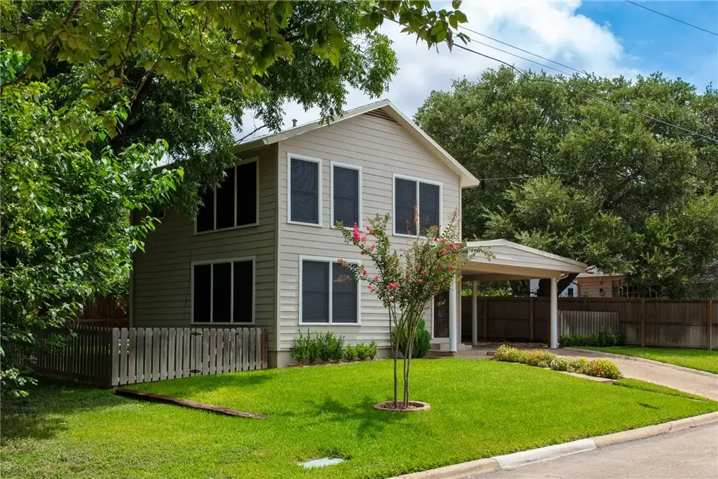 511 Homestead, Bryan