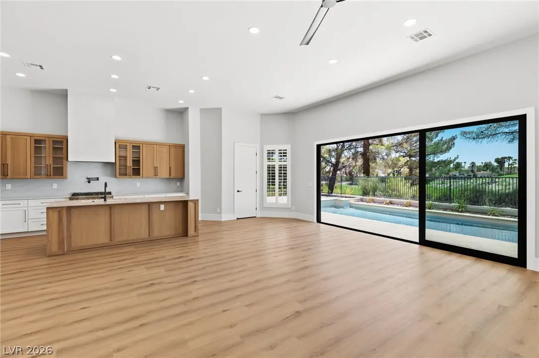 8649 Robinson Ridge Drive, Las Vegas