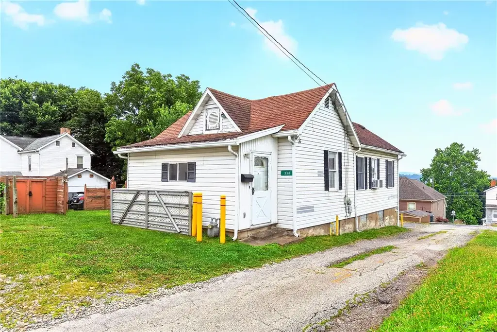 338 Crawford Avenue , Connellsville