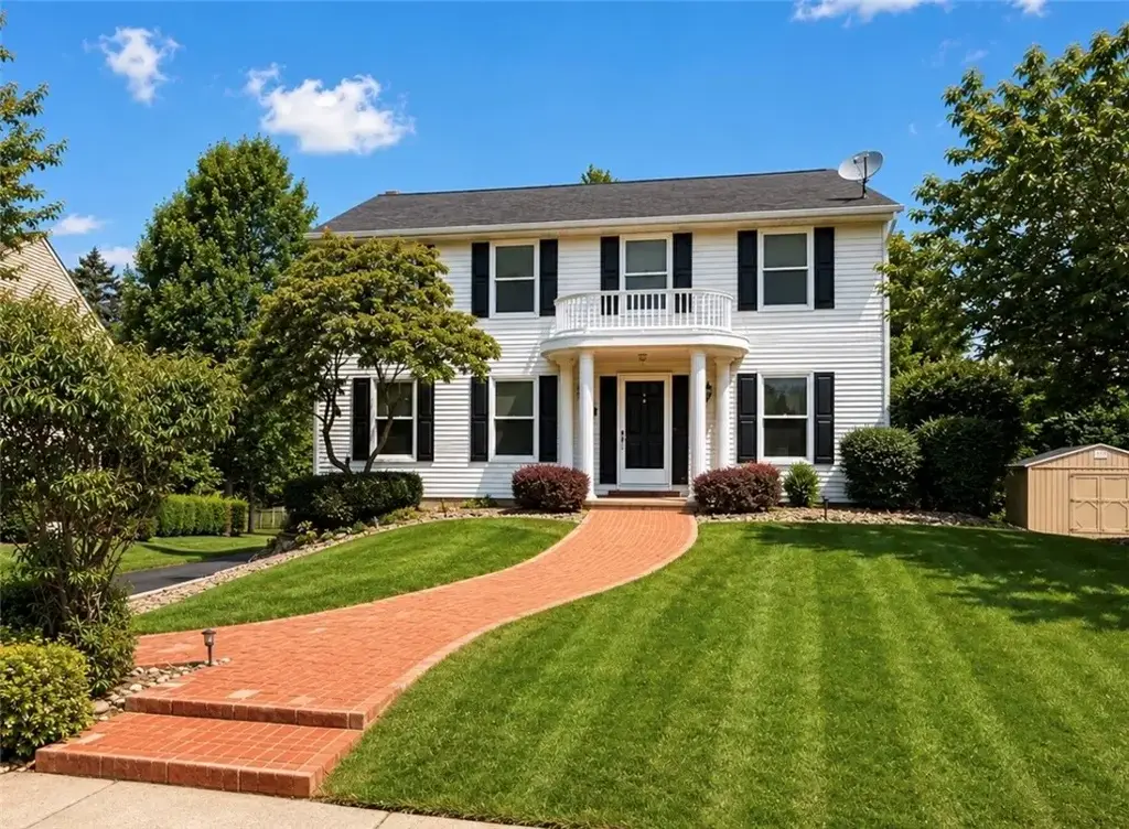 10232 Lavonne Drive , North Huntingdon