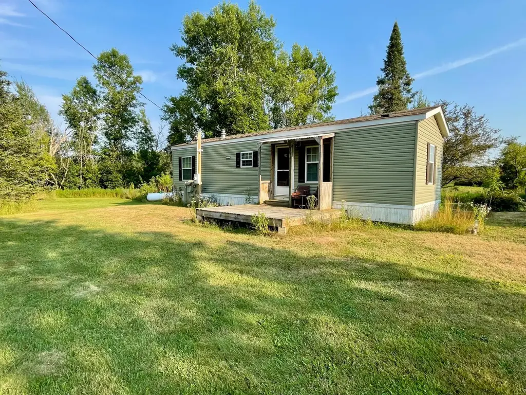 W9399 Cth J, Catawba