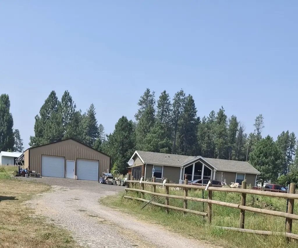 191 Elk Park Road, Columbia Falls