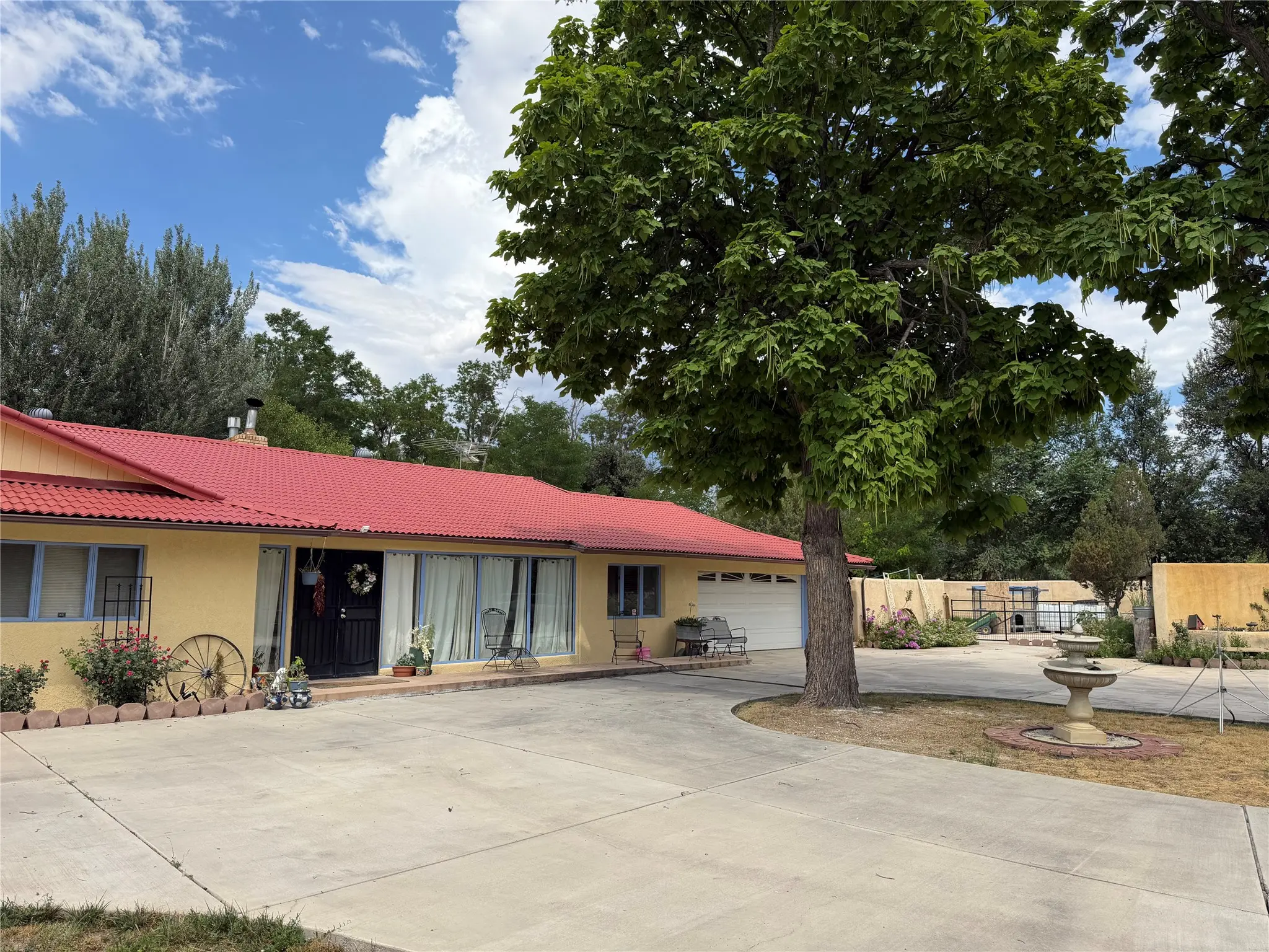 53 Bouquet Lane, Santa Fe