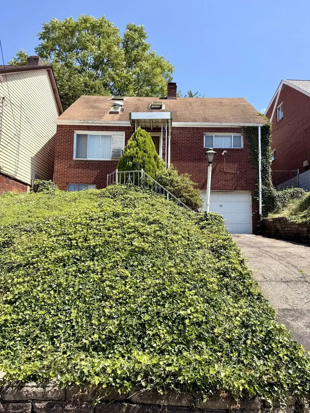 33 Camfield Street, Bon Air