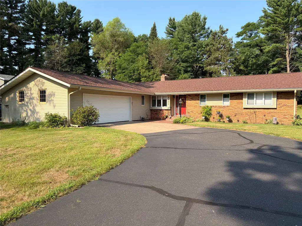 3520 Patton Street, Eau Claire