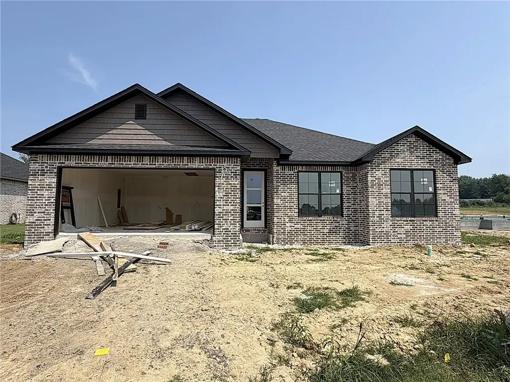 1318 Big Oak Drive, Alma