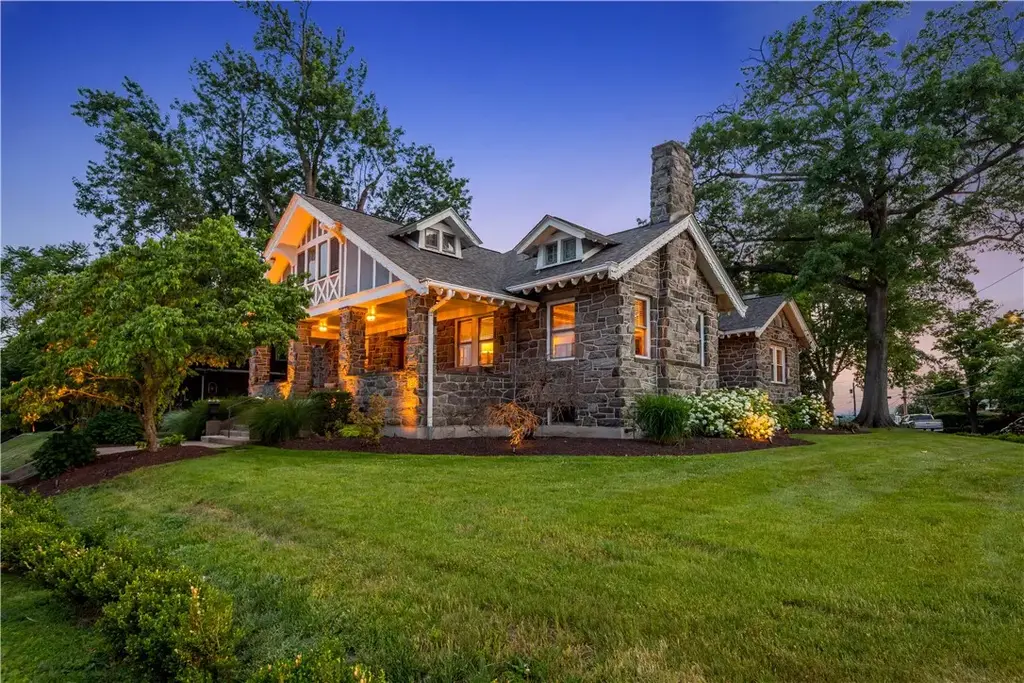 3200 Brownsville Road , Brentwood