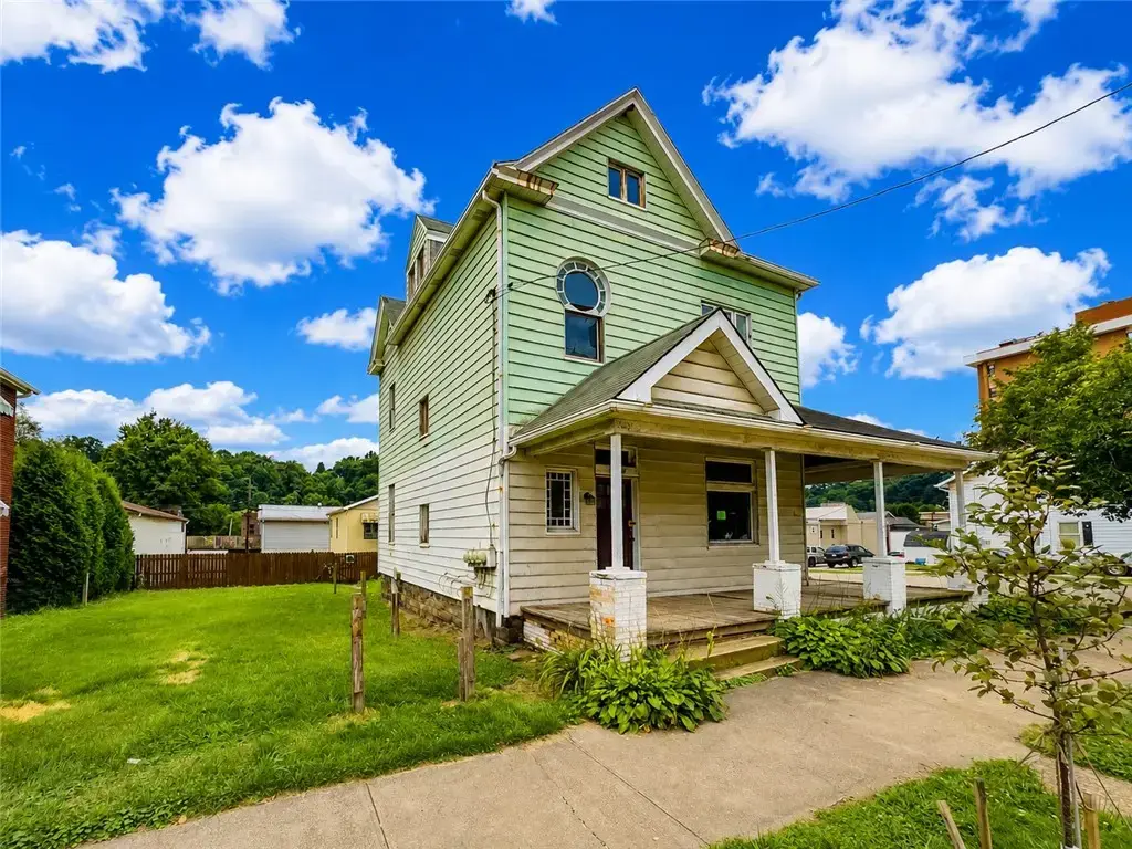 246 Main Street , Leechburg Boro