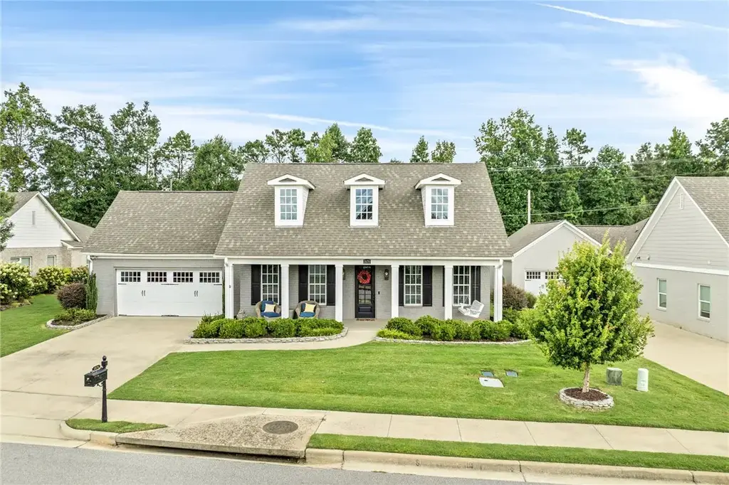2670 Mill Lakes Ridge, Opelika
