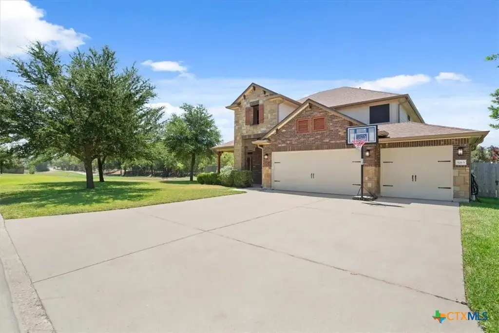 5213 Sandstone Drive, Temple