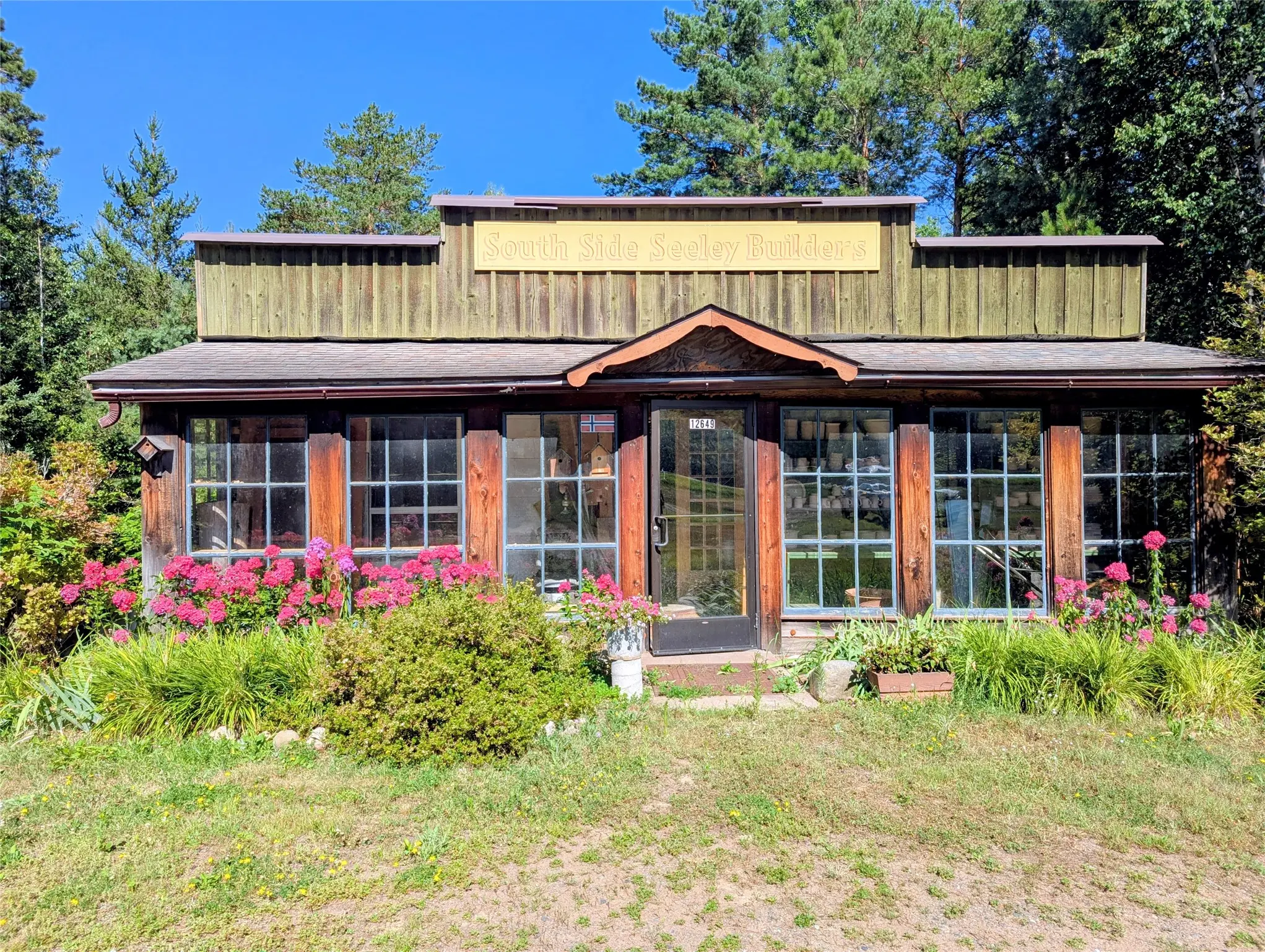 12649 N Us Highway 63, Hayward