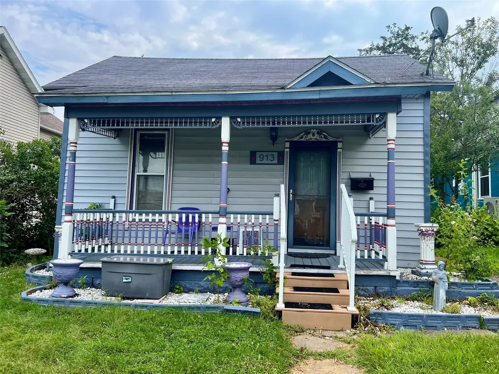 913 Summer Street, Eau Claire