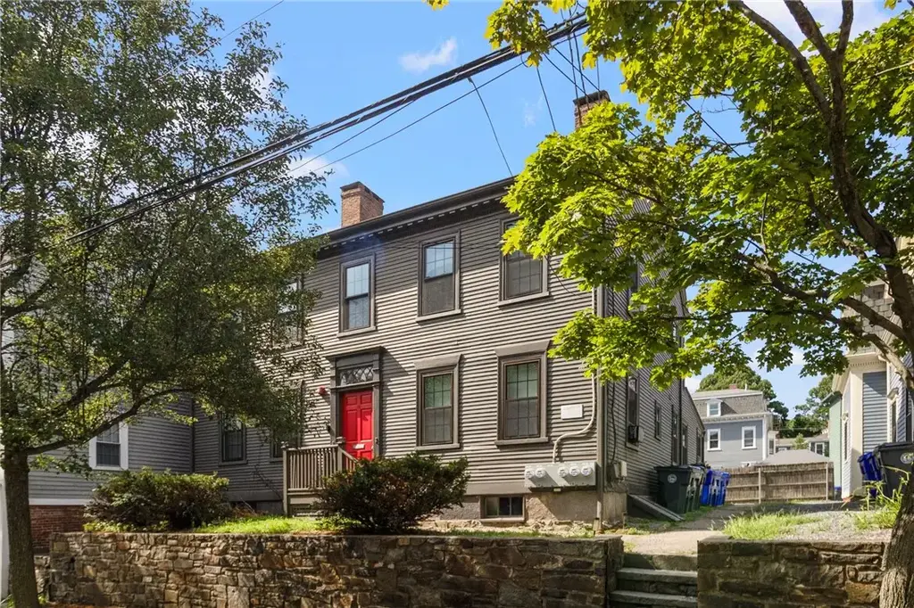 74 John St, Providence