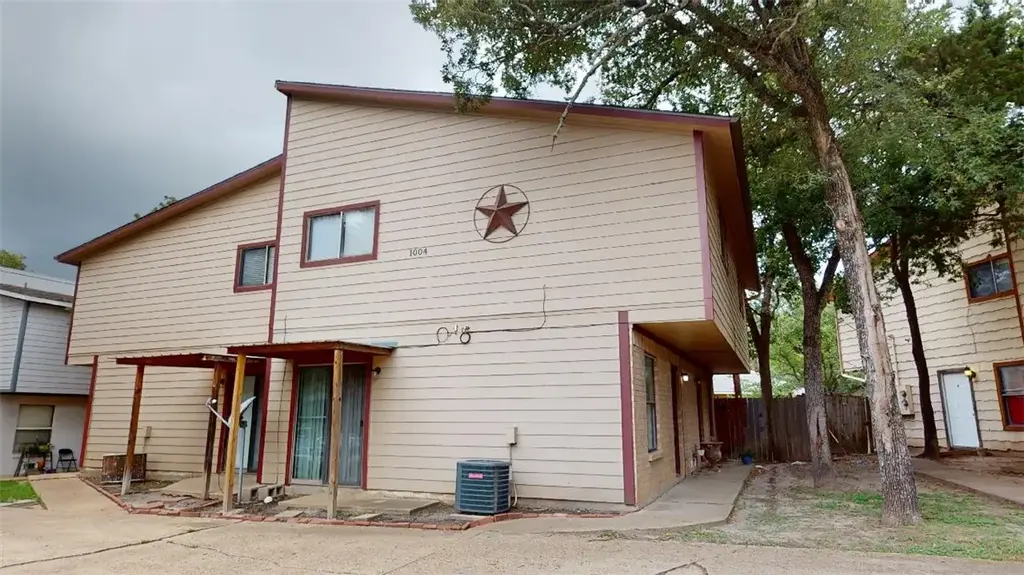 1004 Verde Drive B, Bryan