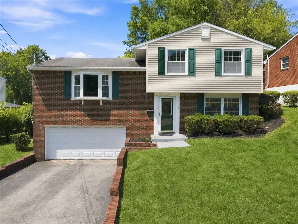 167 Crescent Gardens Drive , Penn Hills