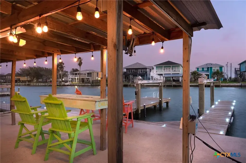 121 Ridge Harbor Drive, Rockport