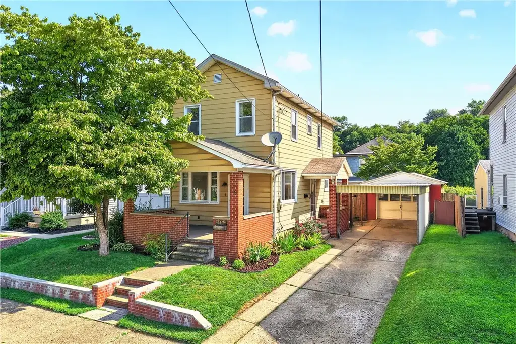 617 10th Avenue , New Brighton
