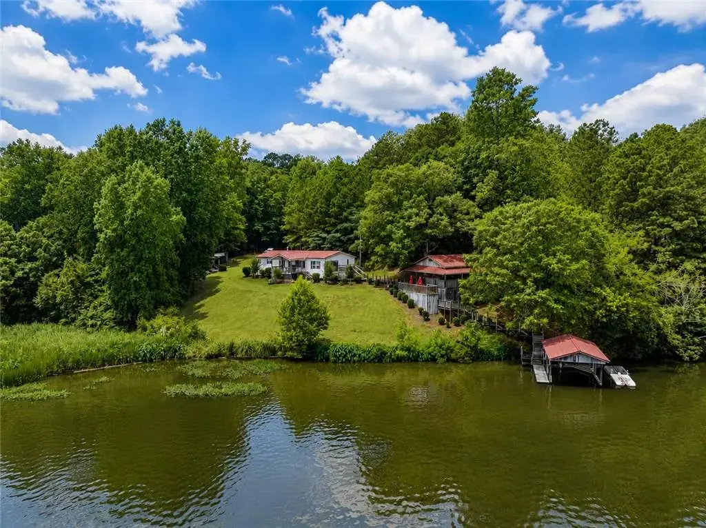 508 Lee Road 385, Valley
