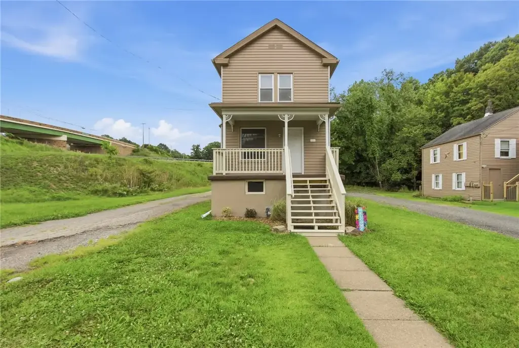 108 Katz Street , Plum Boro