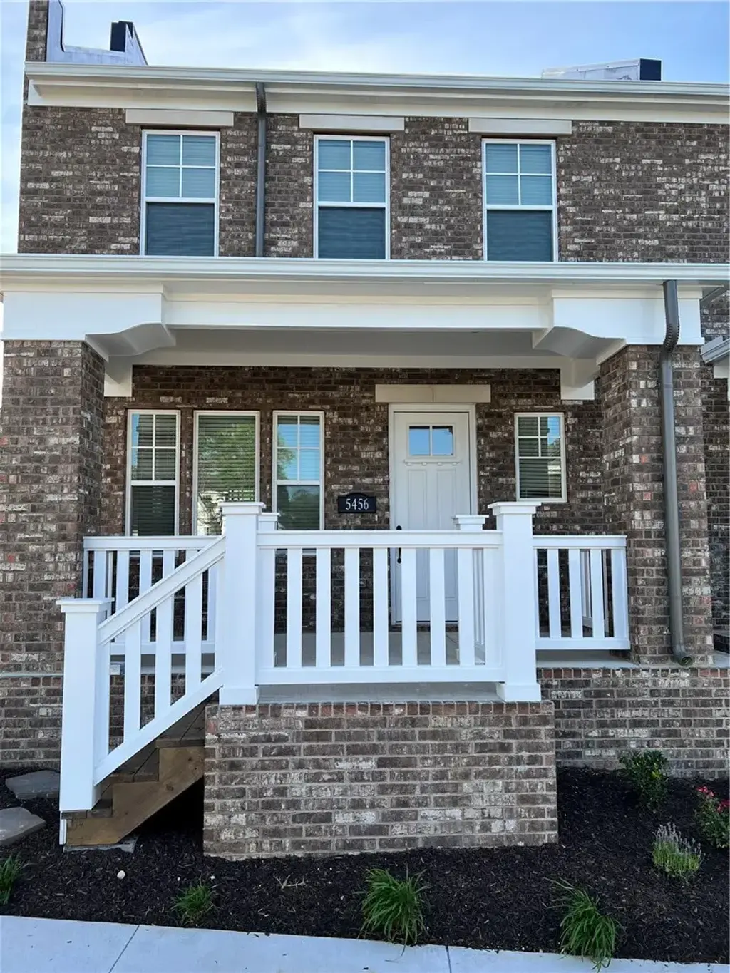 5456 Hackett Street, Springdale
