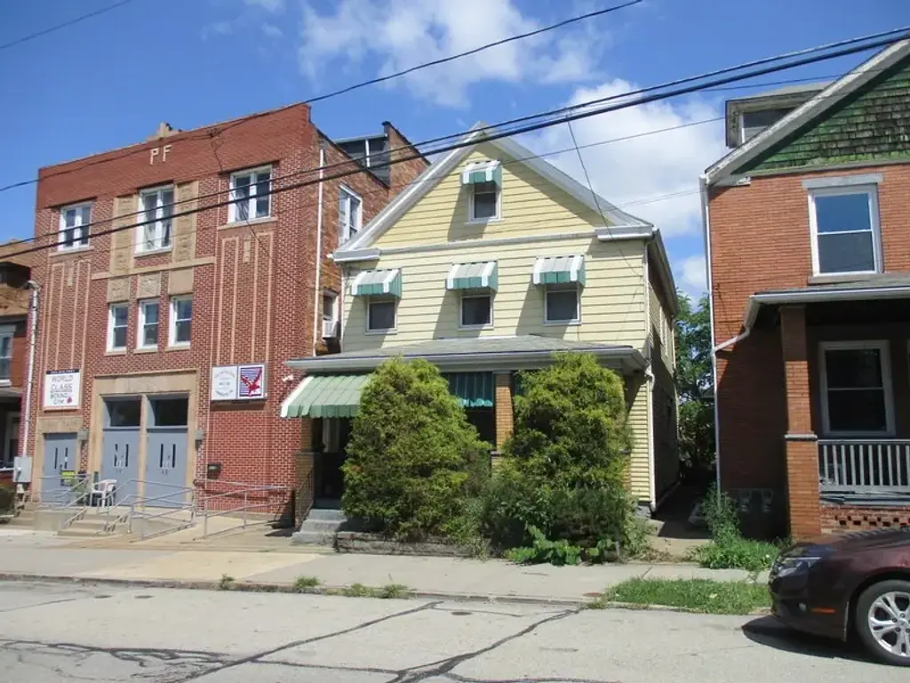 533 8th Street, Ambridge