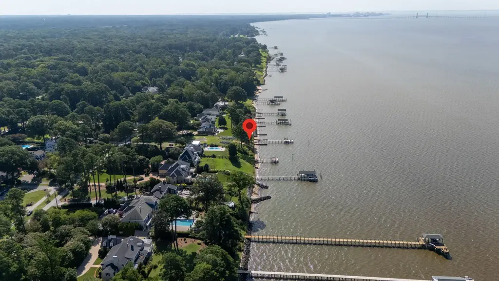 803 Riverside Drive, Newport News