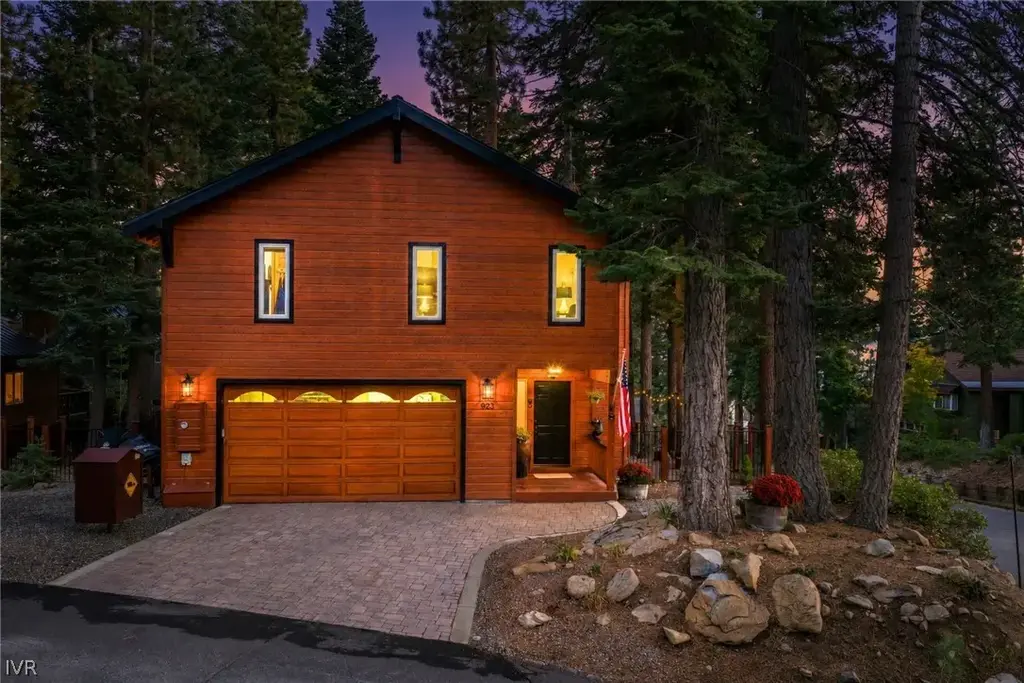 923 Michael Ct, Incline Village