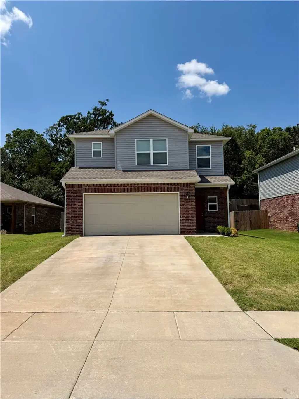 3310 Red Tail, Farmington
