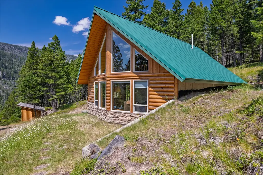 4353 Rimini Road, Helena