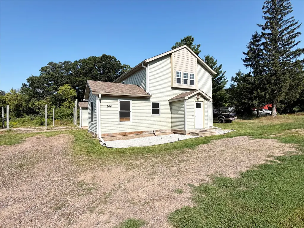 544 17th Street, Hillsdale