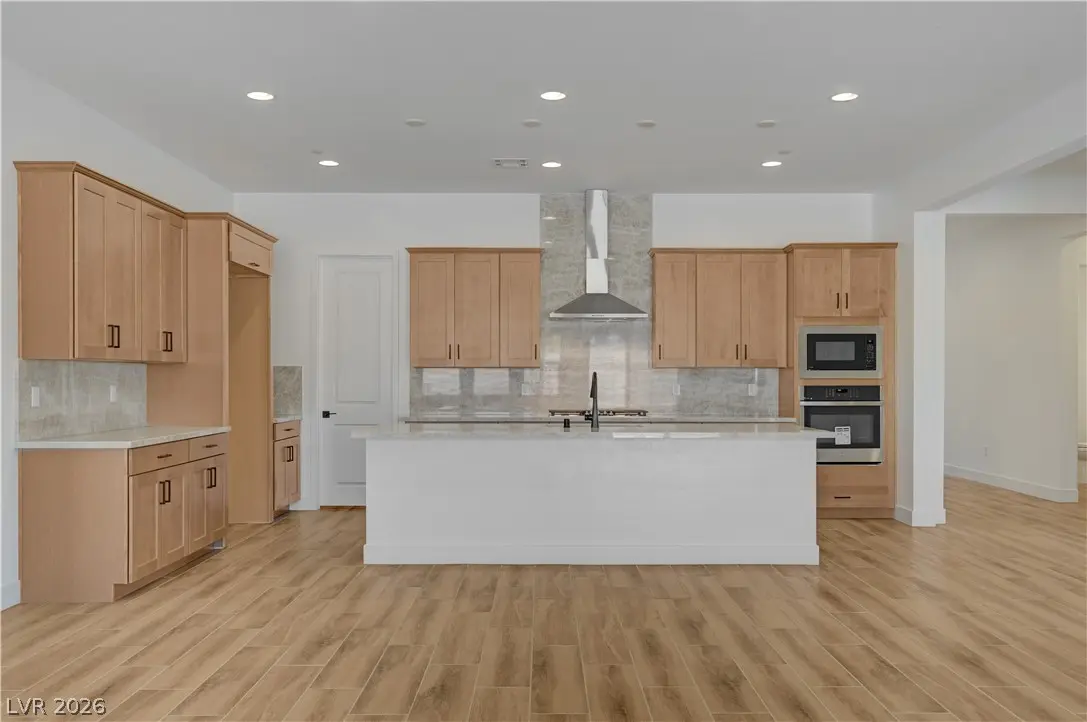 5689 Searching Bear Court, Las Vegas