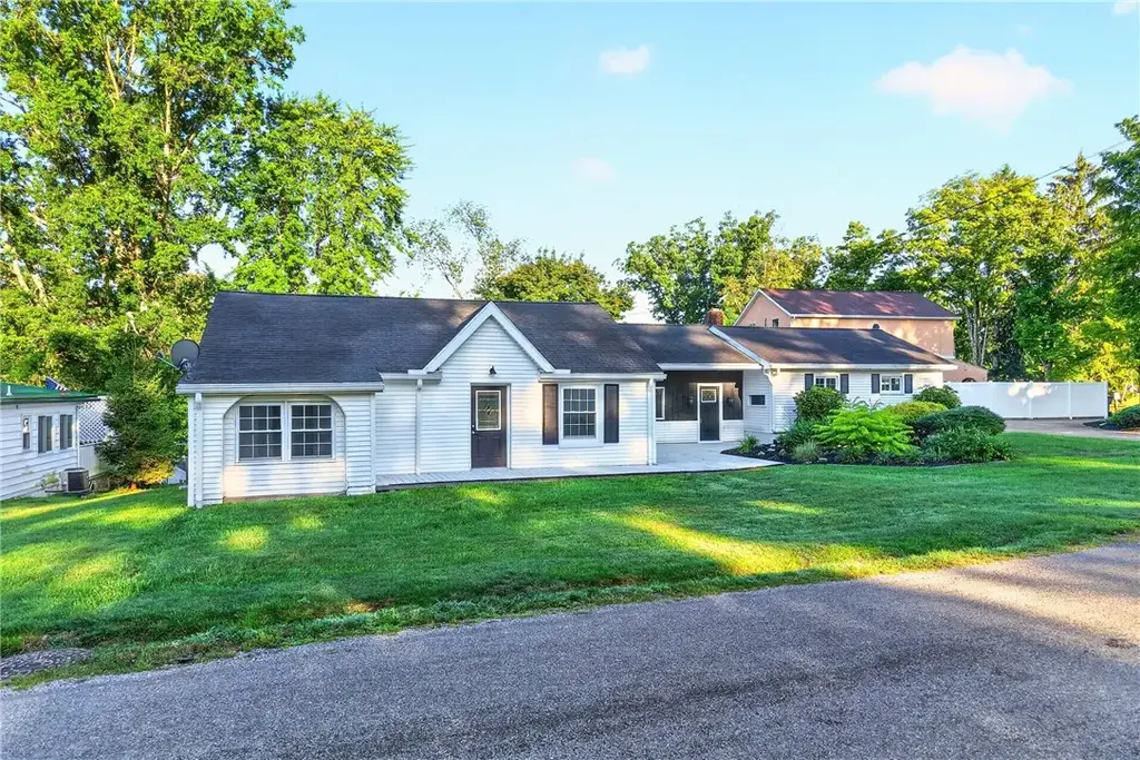 11753 Oakview Road, Conneaut Lake
