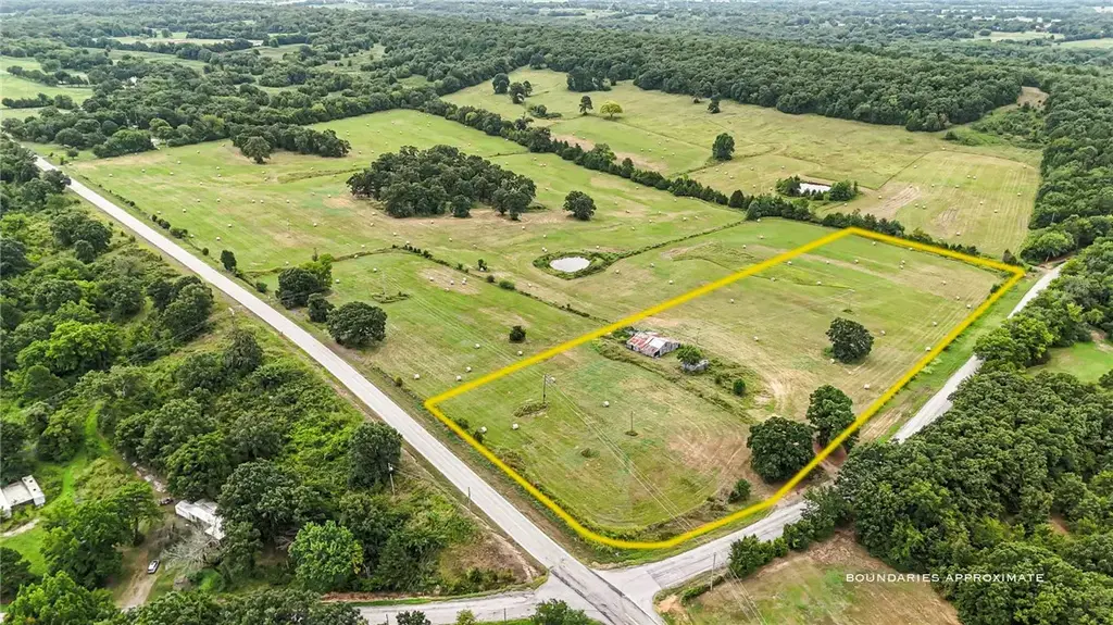 Tract 2 Witcherville Cutoff, Huntington
