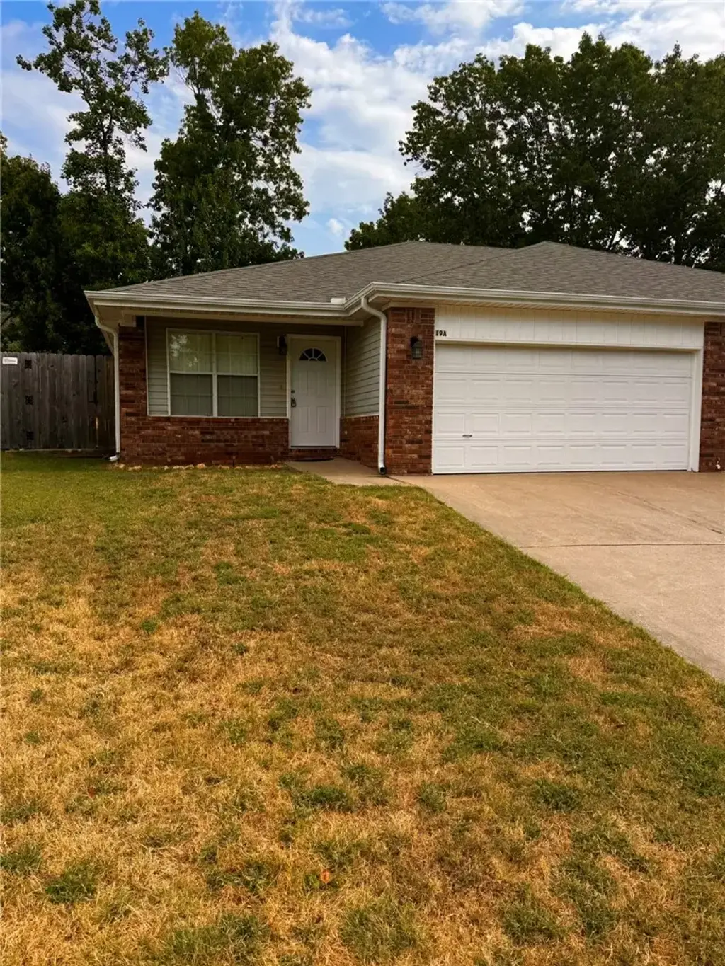 19 Holly Drive A, Bentonville