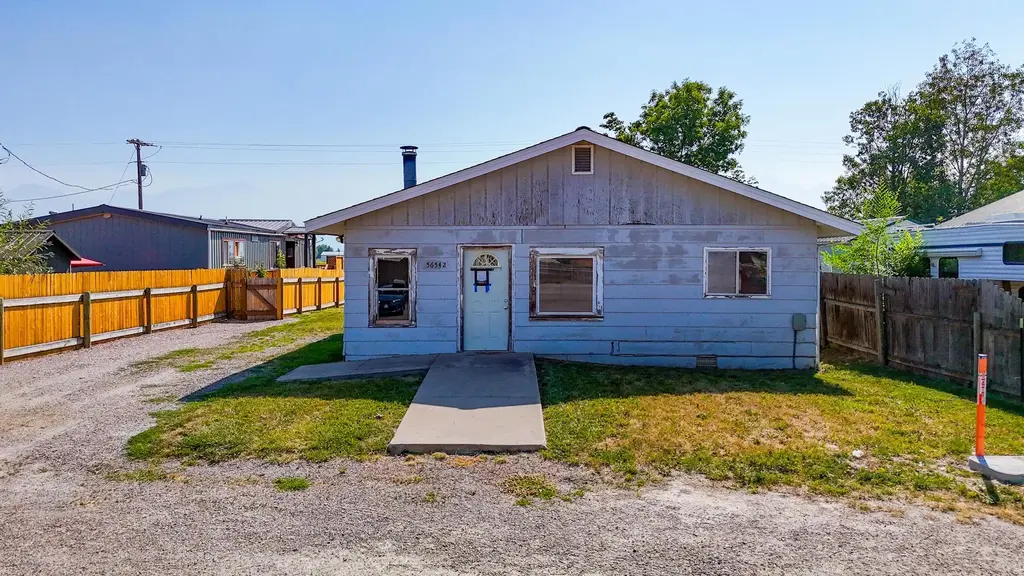 56542 Mt Highway 212, Charlo