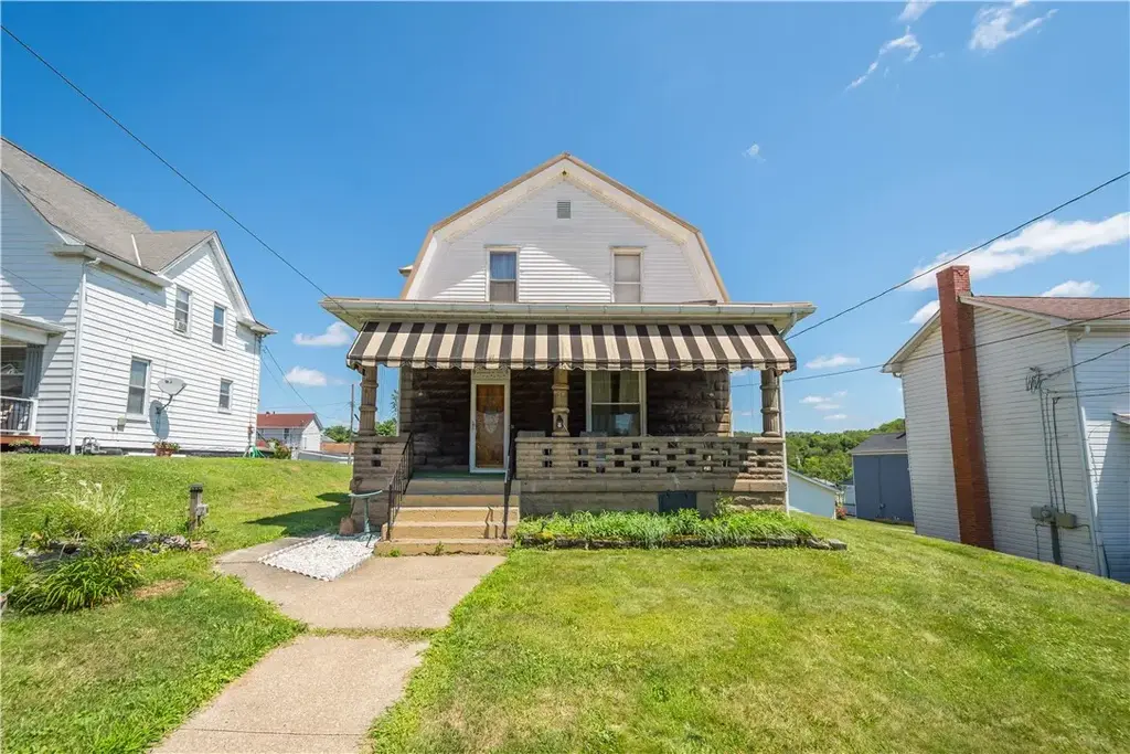 212 Center Avenue , McDonald