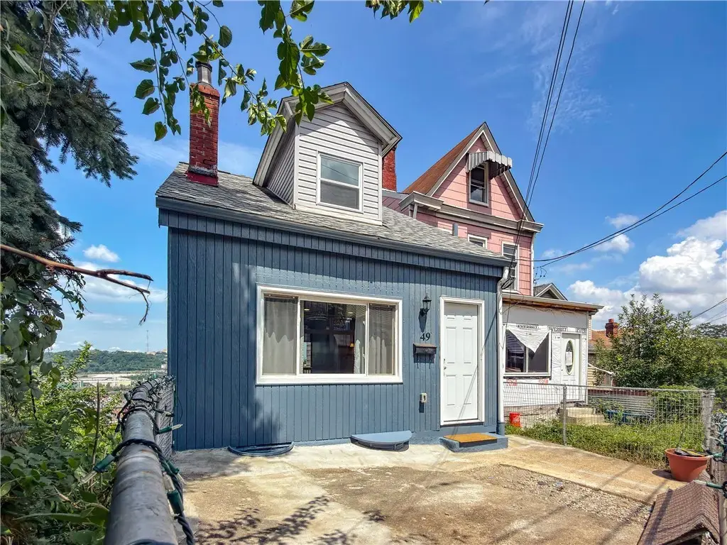 49 Holt Street , South Side